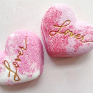 Lover Heart Bath Bomb image 3