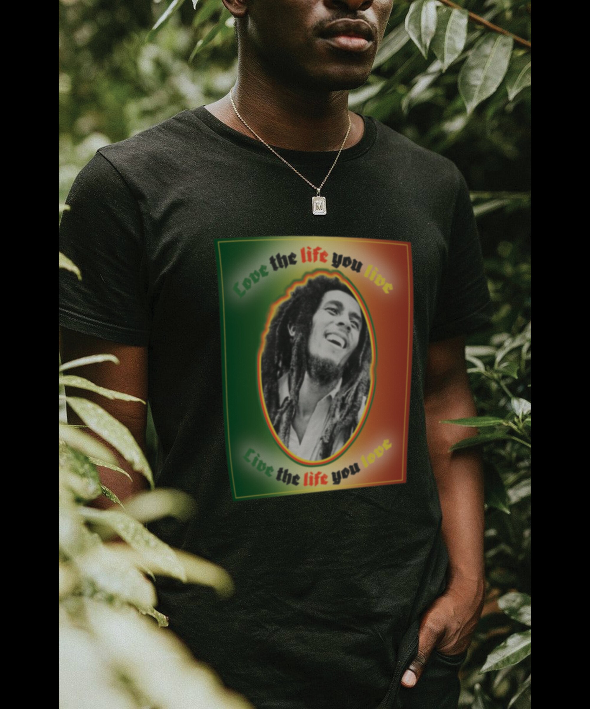 Discover Love & Live- Bob Marley T-Shirt