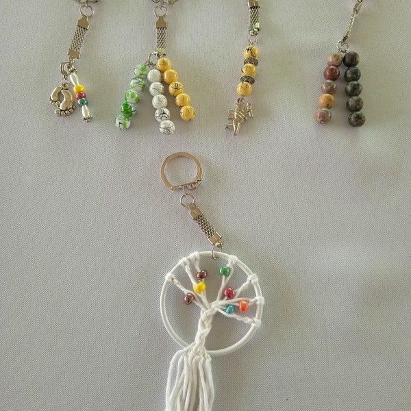 PORTE CLEF 3 MODELES en perles