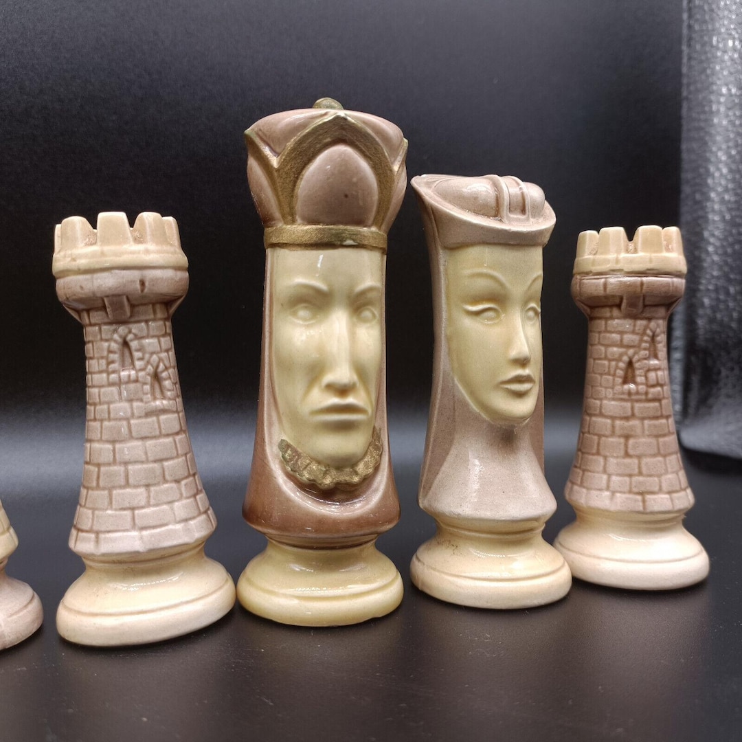 Vintage Ceramic Duncan Mold Medieval Gothic Chess Pieces complete Set