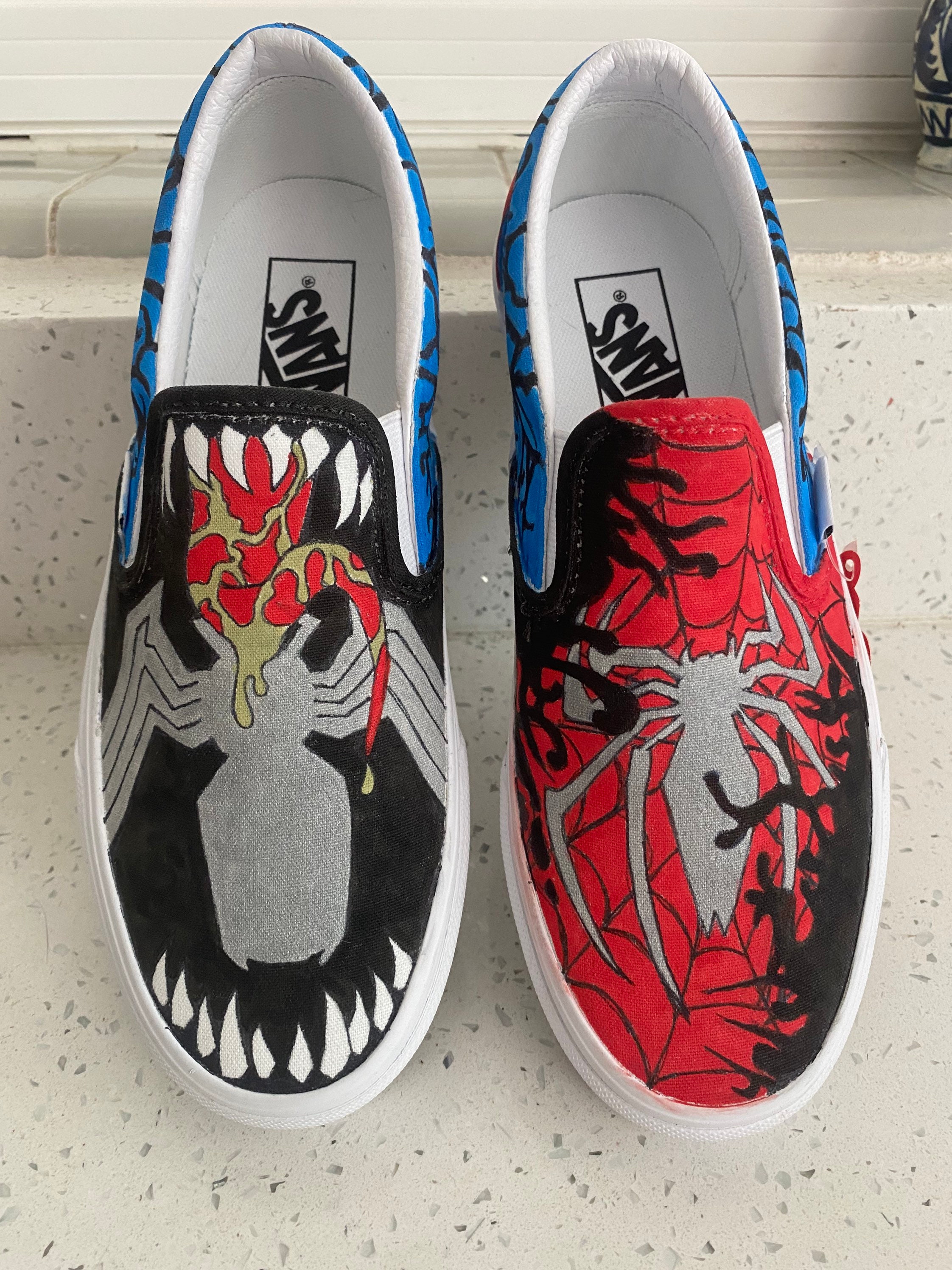 Handpainted Lilo Stitch,disney Stitch,stitch Vans,disney Shoes,disney  Trip,custom Lilo Stitch Shoes,lilo Stitch Gifts,unique Lilo Stitch 