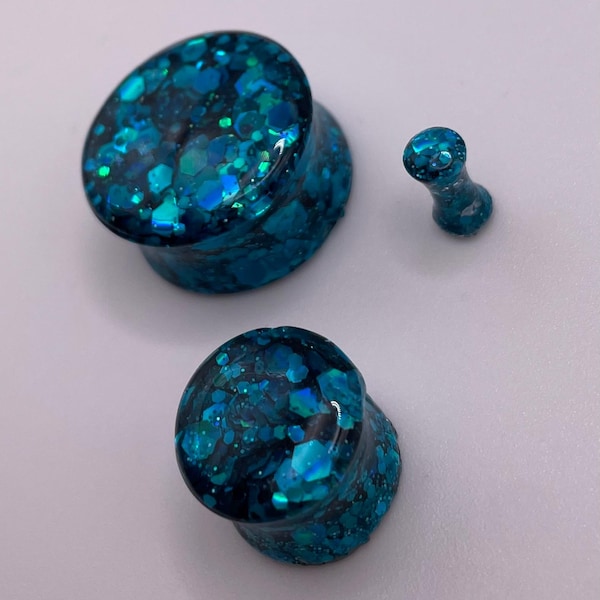 Handmade Aqua Glitter Resin Flesh Tunnel Ear Plugs. Double Flare Gauges 2mm 3mm 4mm 5mm 6mm 8mm 10mm 12mm 14mm 16mm 18mm 20mm 22mm 24mm 26mm