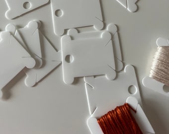 30 pcs. Plastic Floss Bobbins for Embroidery Thread, Embroidery Thread Holders, Plastic Floss Holder