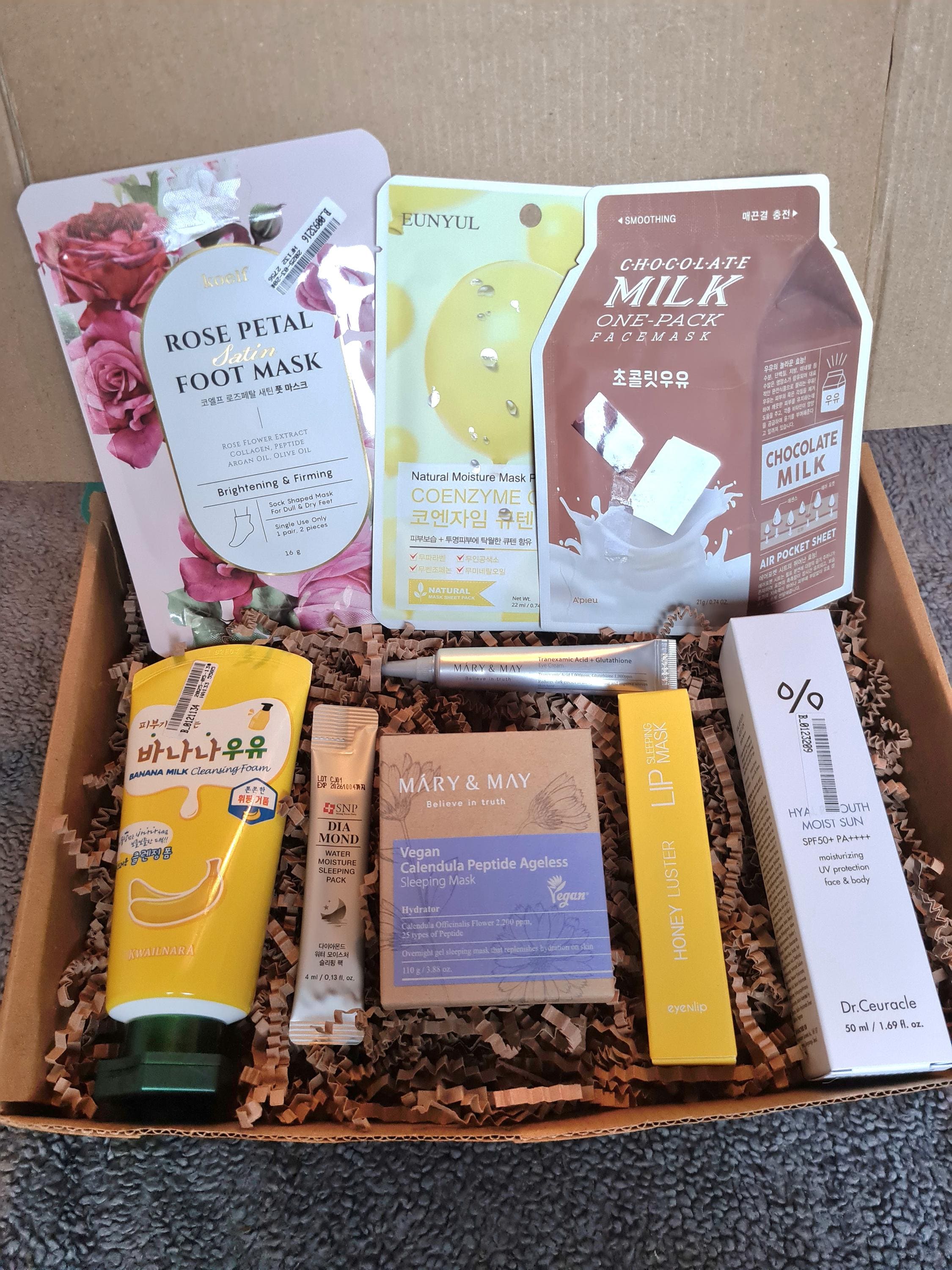 Custom Korean Skincare Gift Box: K-beauty Facial Kit, Spa Pamper