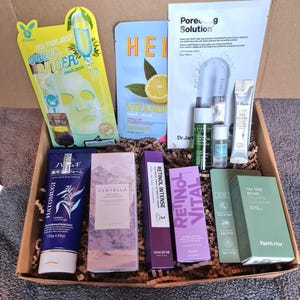 koreanische Hautpflege Geschenkbox • Kundenspezifische K-Beauty Hautpflege Box • Personalisiertes Gesichtsset für Akne, trockene oder empfindliche Haut • Selbstpflege Geschenkbox