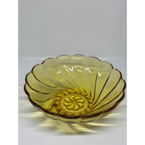 VTG Hazel Atlas Amber Capri Swirl Serving Bowl Depression Glass 9&quot; Diameter