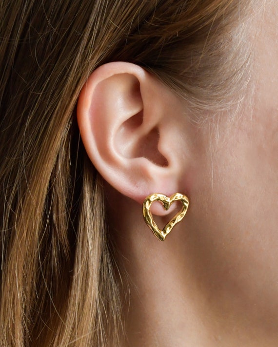 Hammered Heart Earrings in Gold Stainless Steel Romantic Anti