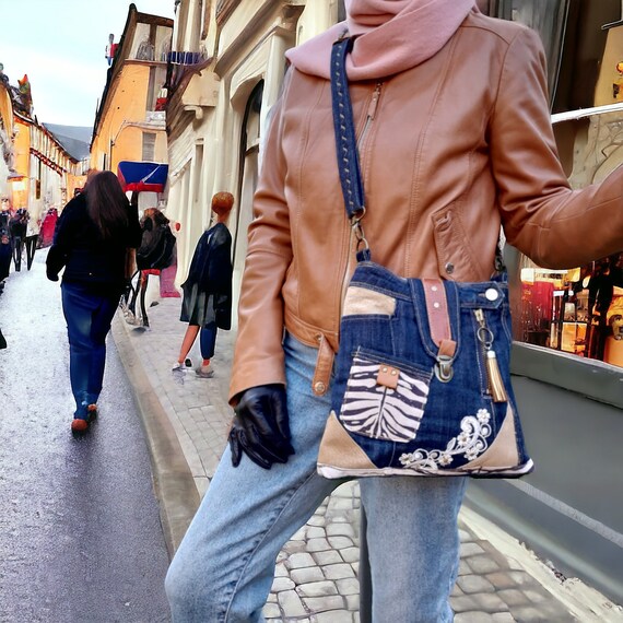 Bolso bandolera de vaqueros con piel bolso reciclado para mujer bolso tela vaquera y cuero con estampado animal bolso jeans para cada dia Etsy Espana