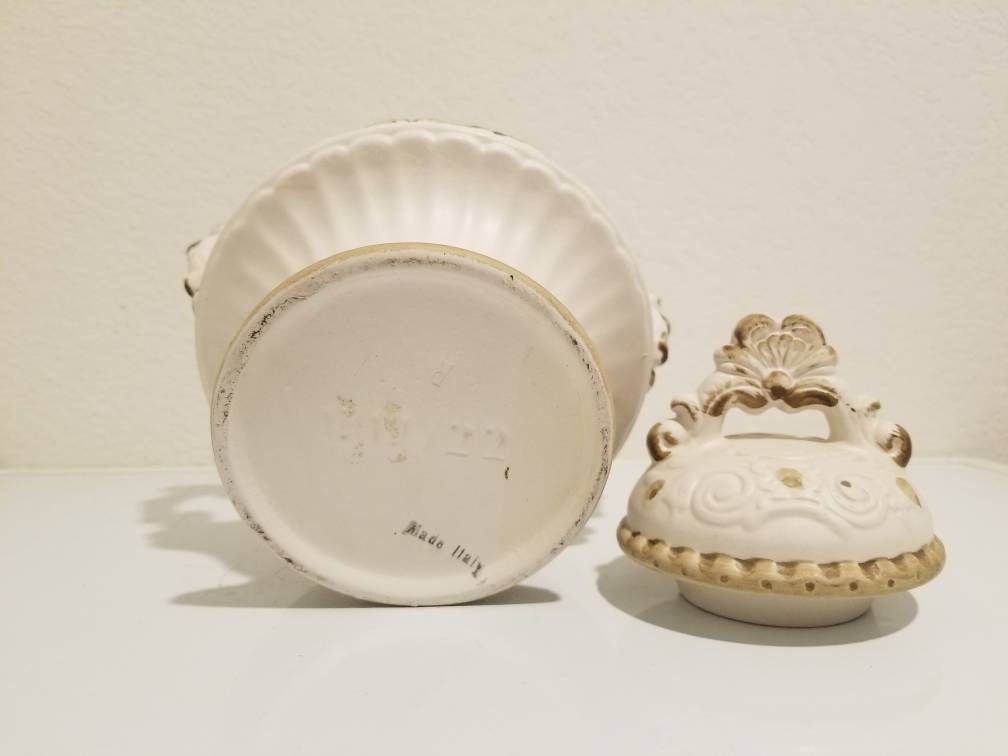 Vintage Italian Capodimonte Porcelain Vase With Lid, Hand Painted