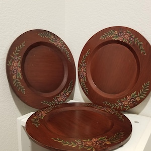 Vintage Hand Painted Floral Wood Plate, Decorative Wooden Plate, Wood Platter, Rustic Wooden Plate, Country House Wood Floral Plate