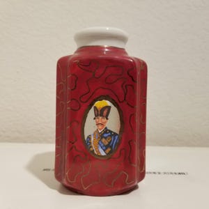 Antikes handgemaltes Kanister-Porträt von König Naser, vergoldete Keramik-Barware im persischen Stil, chinesische Porzellanflasche ohne Deckel