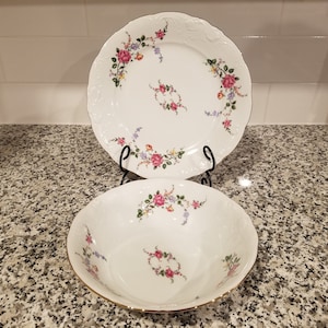 1960er Jahre Wawel Geschirr, Servierschüssel 9 &quot;&quot;Teller 10,4&quot;, Made in Porland, Royal Kent Collection, Rose Garden Blumengoldrand gezackter Rand.&quot;