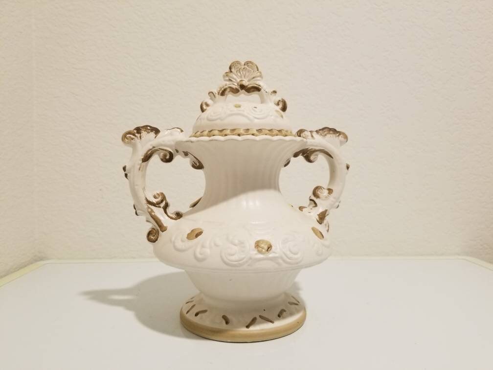 Vintage Italian Capodimonte Porcelain Vase With Lid, Hand Painted