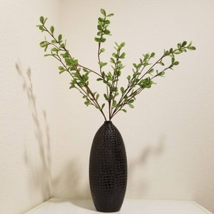 MCM Black Ceramic Oval Vase, 10&quot; tall Bud Vase, Crocodile Pattern Black Floral Vase, Flower Bud Vase, Contemporary Table Vase