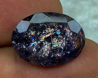 9.65ct ブラッドショット アイオライト サンストーン、コンフェッティ