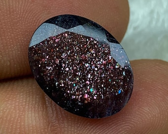 8,9 ct Bloodshot Iolite Sunstone, Confetti Iolite Sunstone, Najwyższej jakości Iolite Sunstone, Lśniący Brokatowy Kamień Słoneczny 17,2*13*6,6 mm IS-0086
