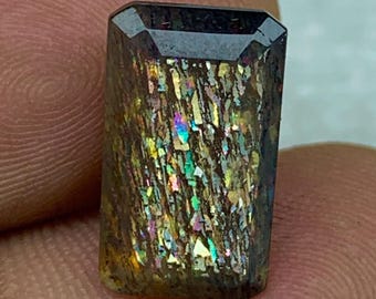 5,6 ct Meteor Shower Lattice Sunstone, Multi-Fires Black Sunstone, Rainbow Lattice Sunstone, Criss-Cross Sunstone 14,9*8,6*5,6 mm LS-0037