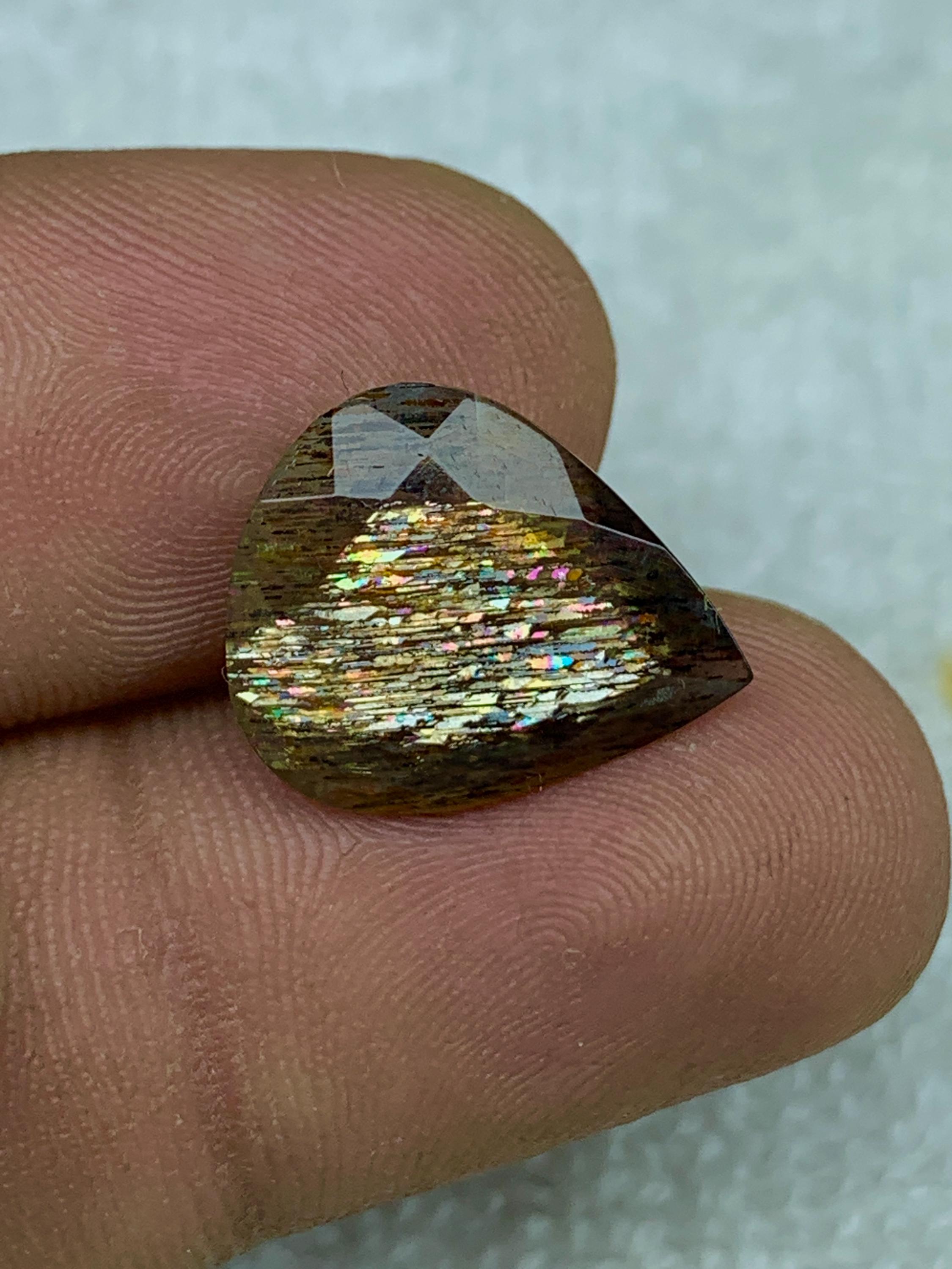5.65ct Meteor Shower Lattice Sunstone, Multi-fires Black Sunstone
