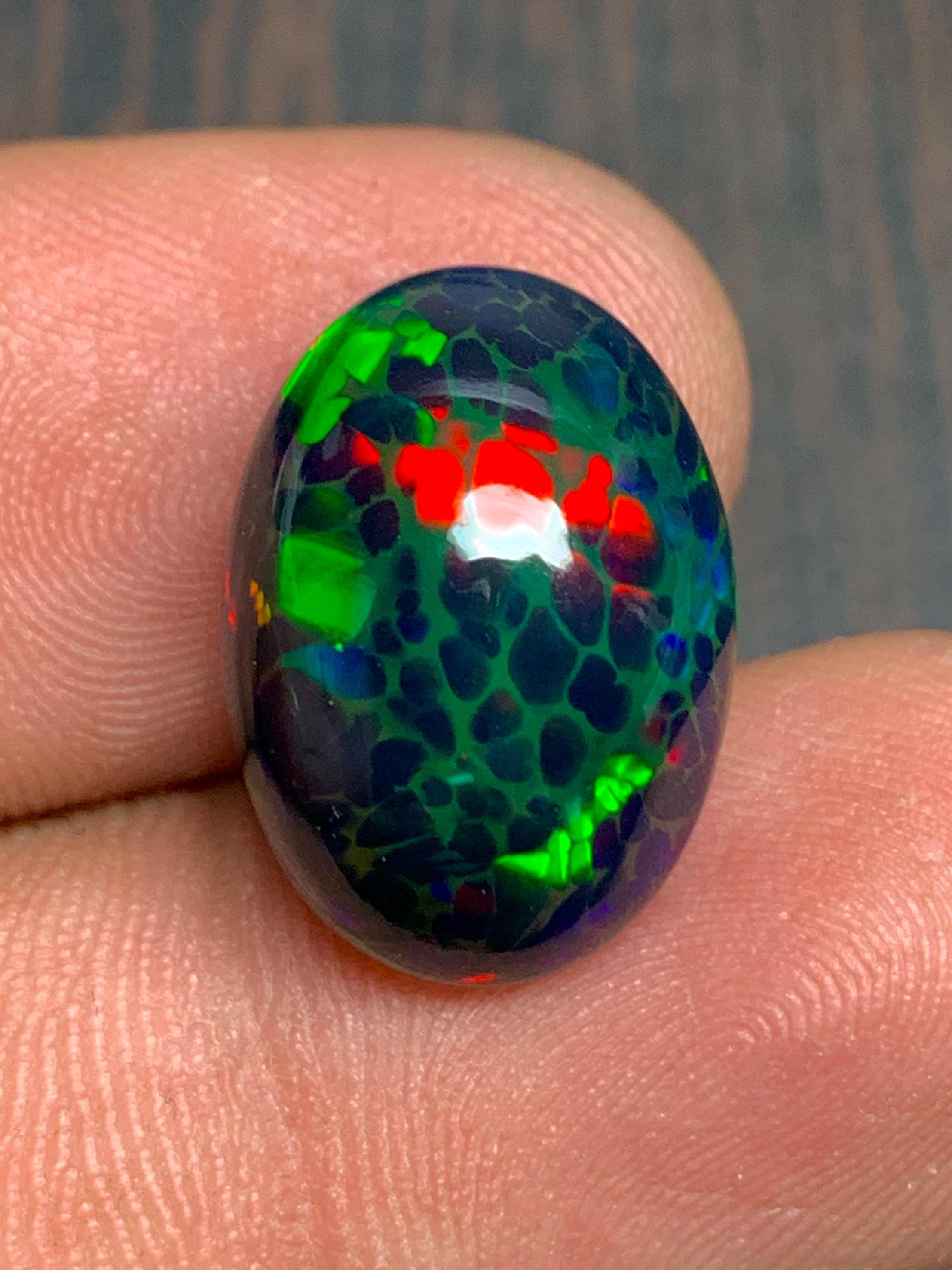 13 x 18 mm パーフェクト ハニカム ブラック オパール、スネークスキン