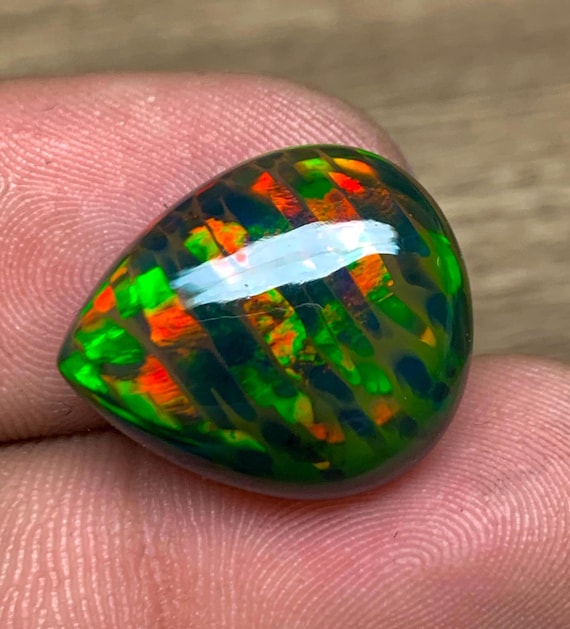 ハニカム ブラックオパール　エチオピア産 楽天市場】エチオピア産 ハニカム ブラックオパール 7.762ct