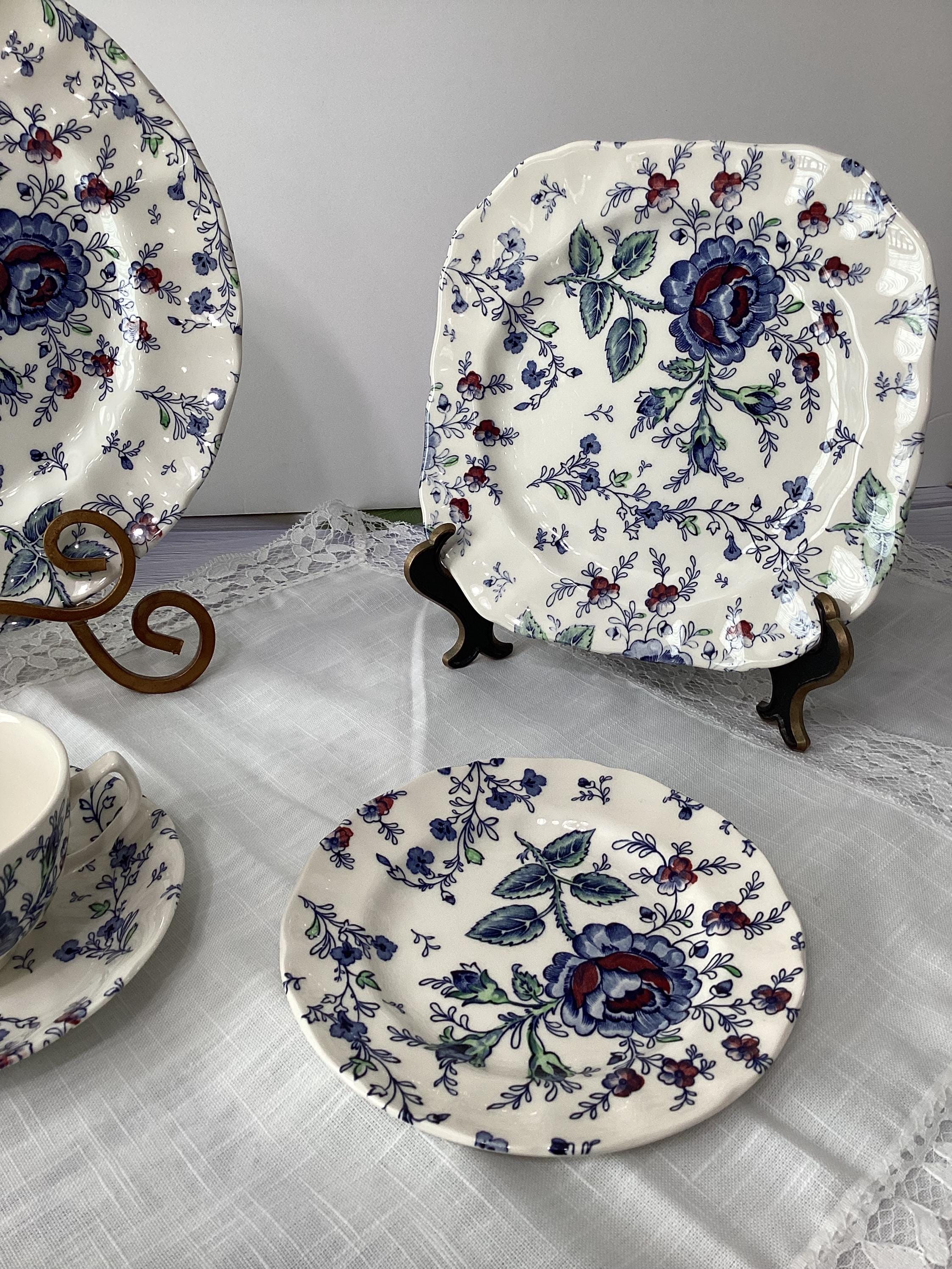 食器 Johnson Bros Rose Chintz blue Vintage Johnson Brothers Blue Rose Chintz China Place Setting