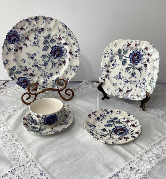 Vintage Johnson Brothers Blue Rose Chintz China Place Setting