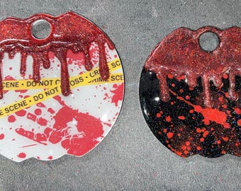 True Crime Stanley lid topper.  Choice of white or black.