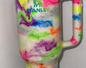 Neon alcohol ink swirl Stanley. Available in different sizes. Protour, ice flow and regular style lid.