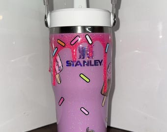 Read to Ship.  14oz Stanley water bottle. Glow in the dark drip. With sprinkles
