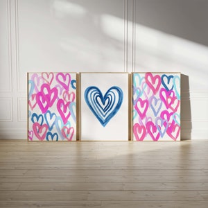 Arte de pared rosa y azul, juego de 3 pósteres con corazones en rosa y azul marino, impresiones modernas y femeninas para el dormitorio de las niñas, corazones en rosa y azul, arte de pared