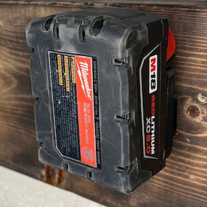 M18 Battery Hangers (Pack of 5)