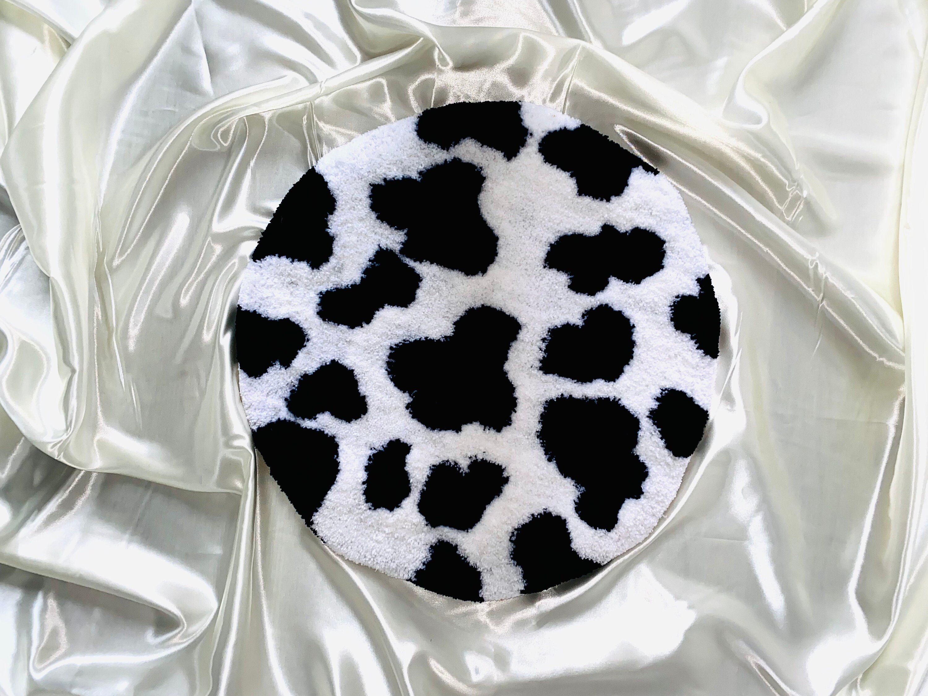 Tapis Tufté à Motif Vache
