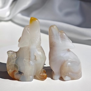 SPLENDIDI lupi ululanti in agata / Sculture in cristallo di agata - Qualità boutique, intagliate a mano! / Decorazioni in cristallo, lupo di cristallo, inclusione dendritica!