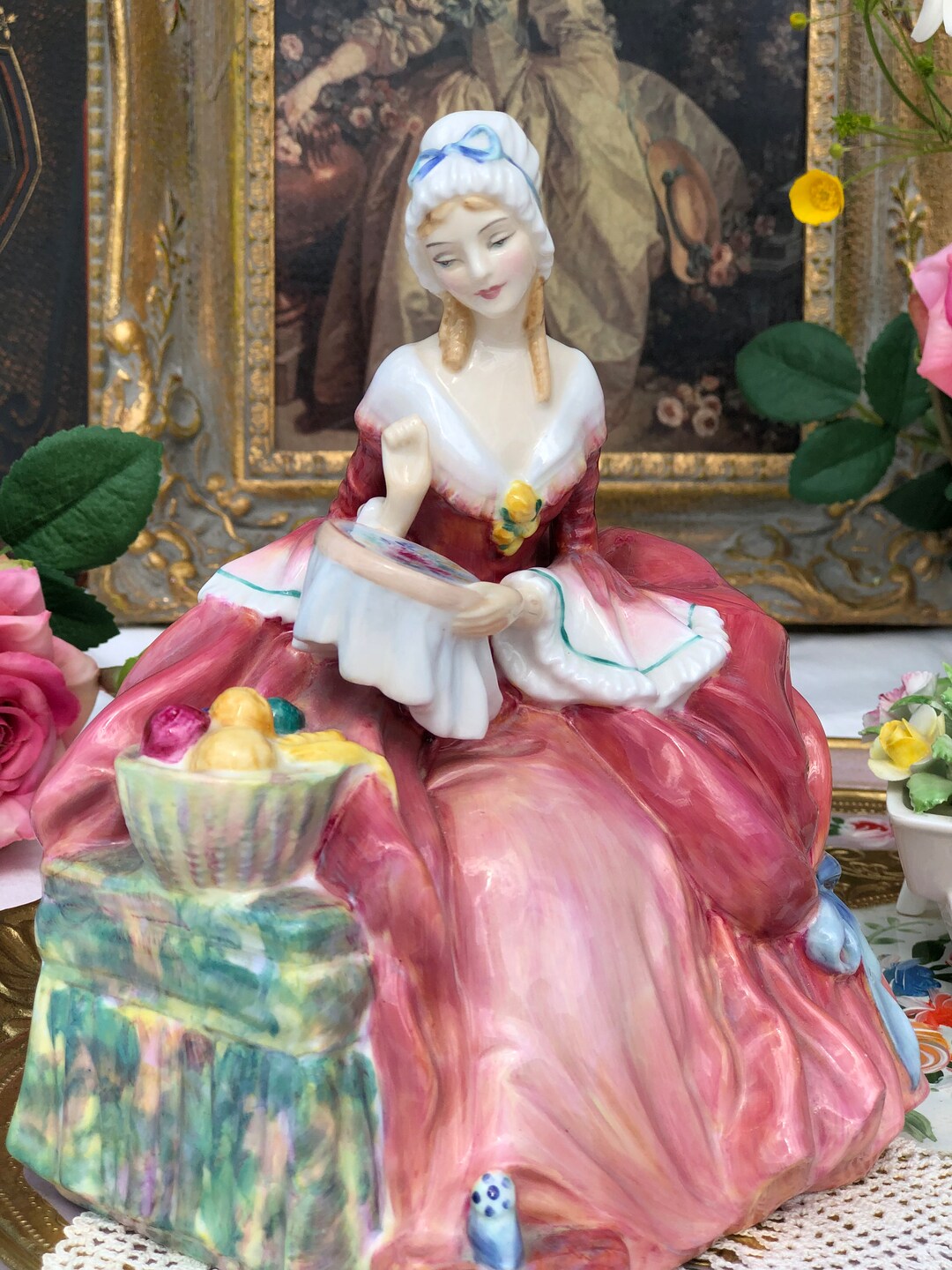ロイヤルドルトン　フィギュリン　ペネロペ　Penelope 陶人形 ロイヤルドルトン フィギュリン ペネロペ Penelope 陶人形