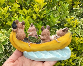 Merrie Mice Figurine: Fruit Fun, Banana Boat - Border Fine Arts - Etsy
