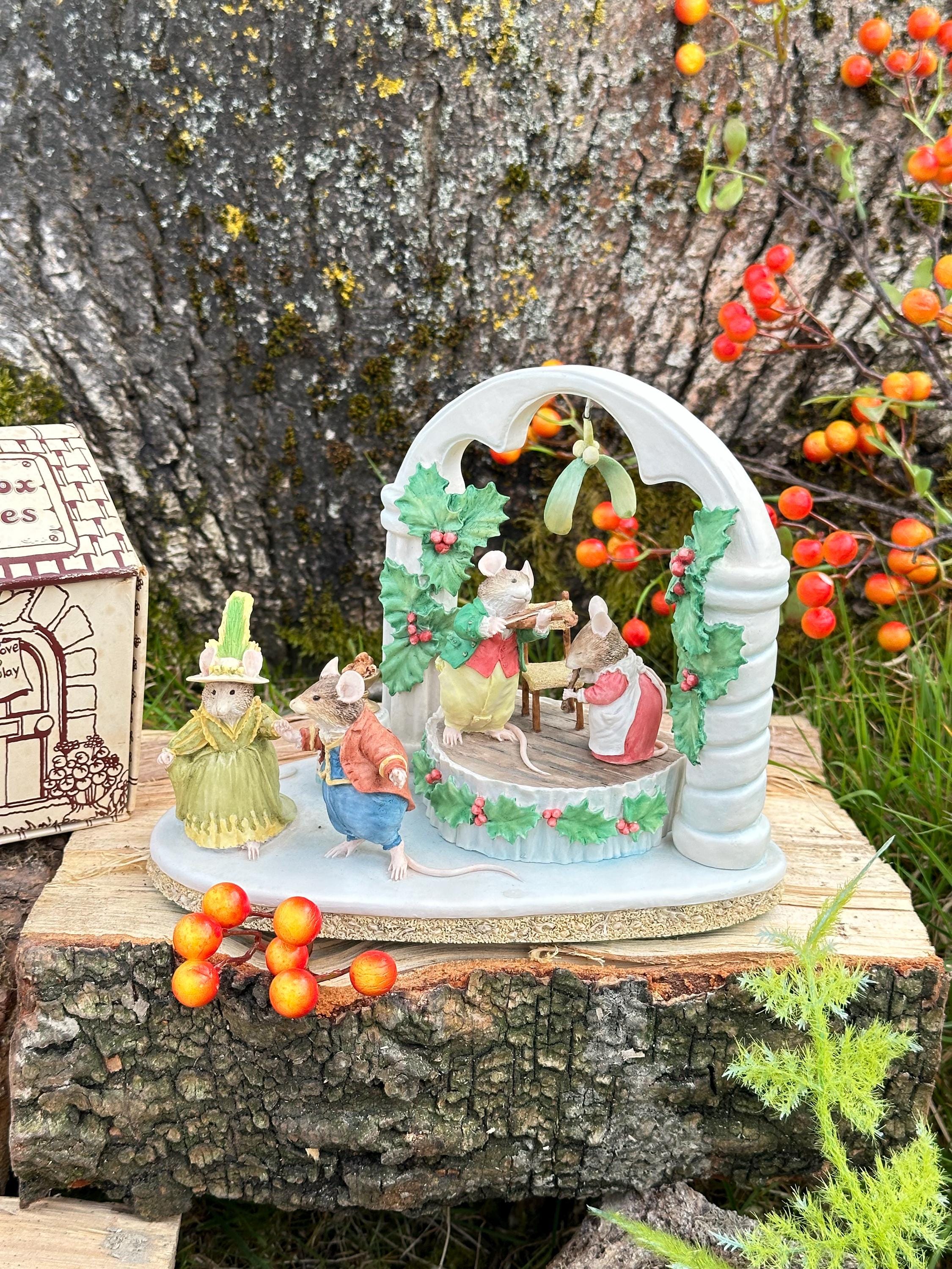   Brambly Hedge 花瓶 Brambly Hedge Snow Ball - Etsy