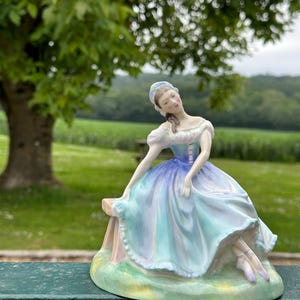 Royal Doulton Figur: Giselle HN2139 - Vintage Sammlerstück