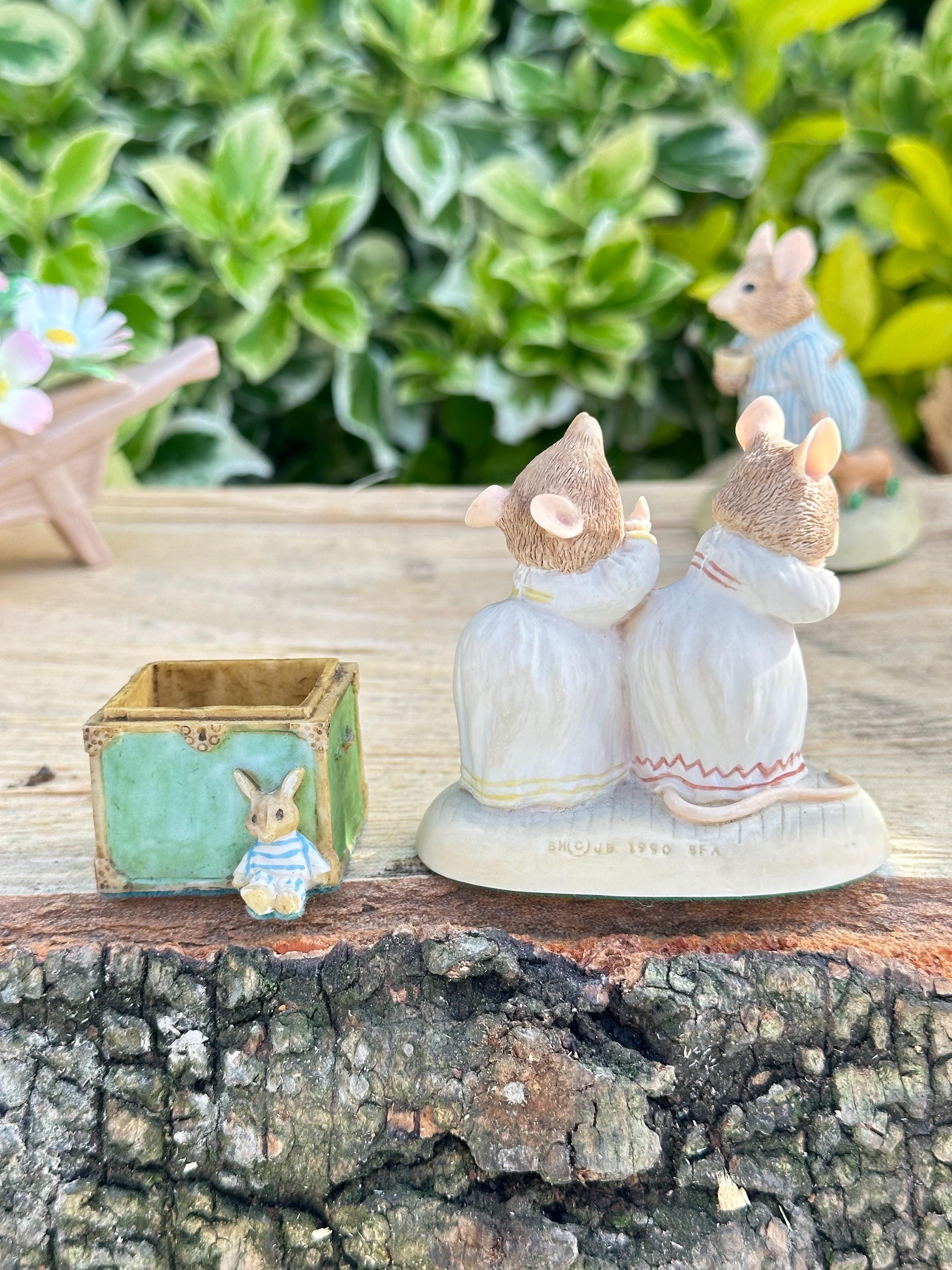 Brambly Hedge Mouse Figurines by Jill Barklem - Border Fine Arts