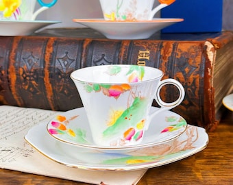 Shelley Mode Art Deco Teacup and Saucer, Red Blocks Eric Slater