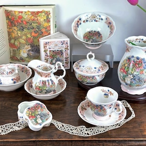 Royal Doulton Brambly Hedge herfstcollectie: porseleinen vaas, sieradendoos, kom, kop en schotel