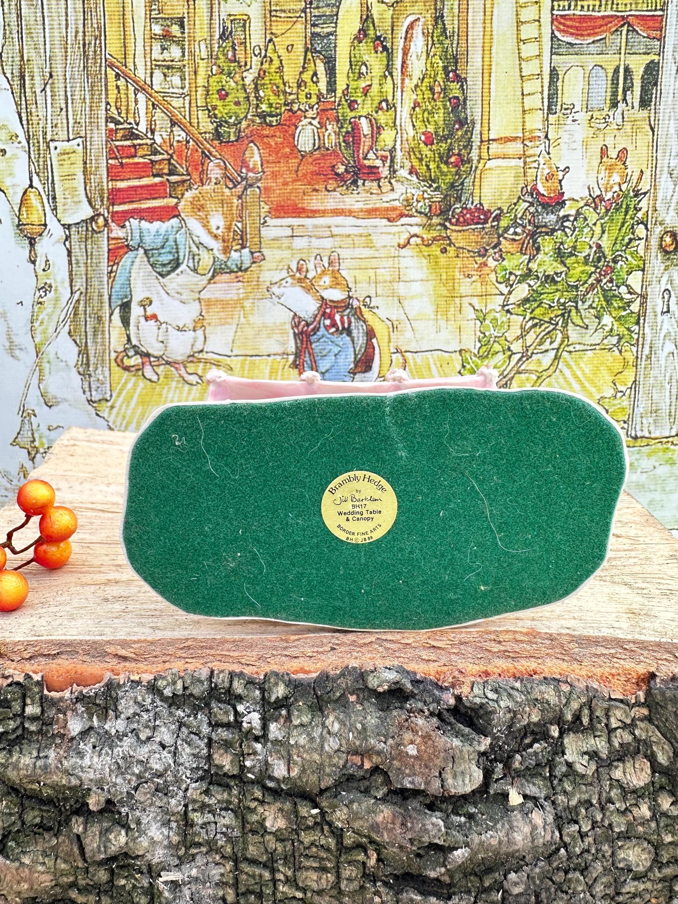 ヴィンテージのブランブリーヘッジウェディングテーブル：ボーダー