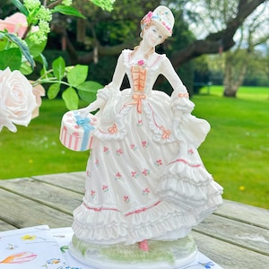 インテリア小物 Royal Worcester フィギュア Summer Romance
