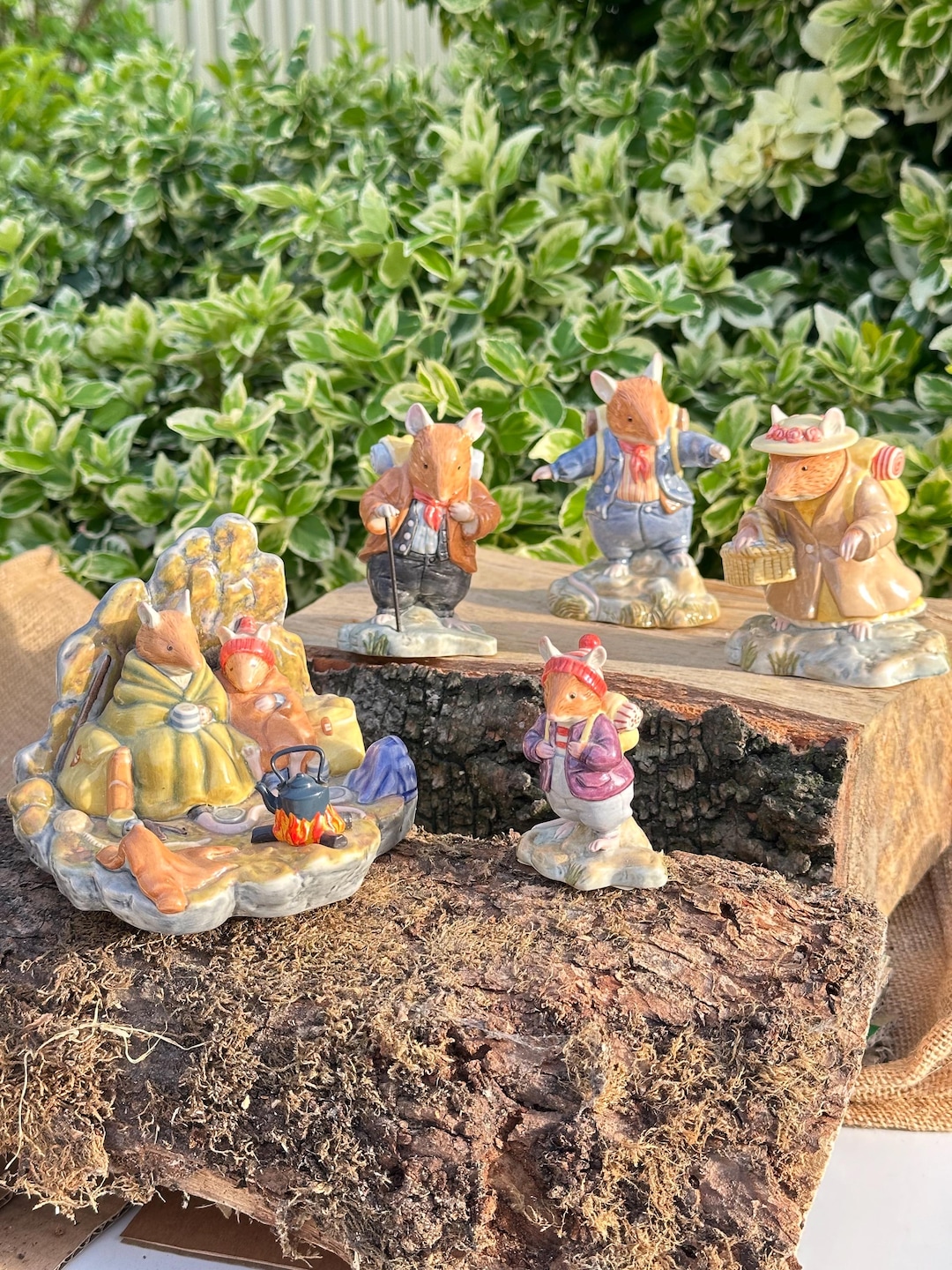 【 美品 】ロイヤル・ドルトン ブラムリー・ヘッジ フィギュア アンティーク 美品 】ロイヤル・ドルトン ブラムリー・ヘッジ フィギュア