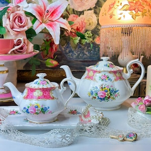 Royal Albert Lady Carlyle Teapot  1st Quality