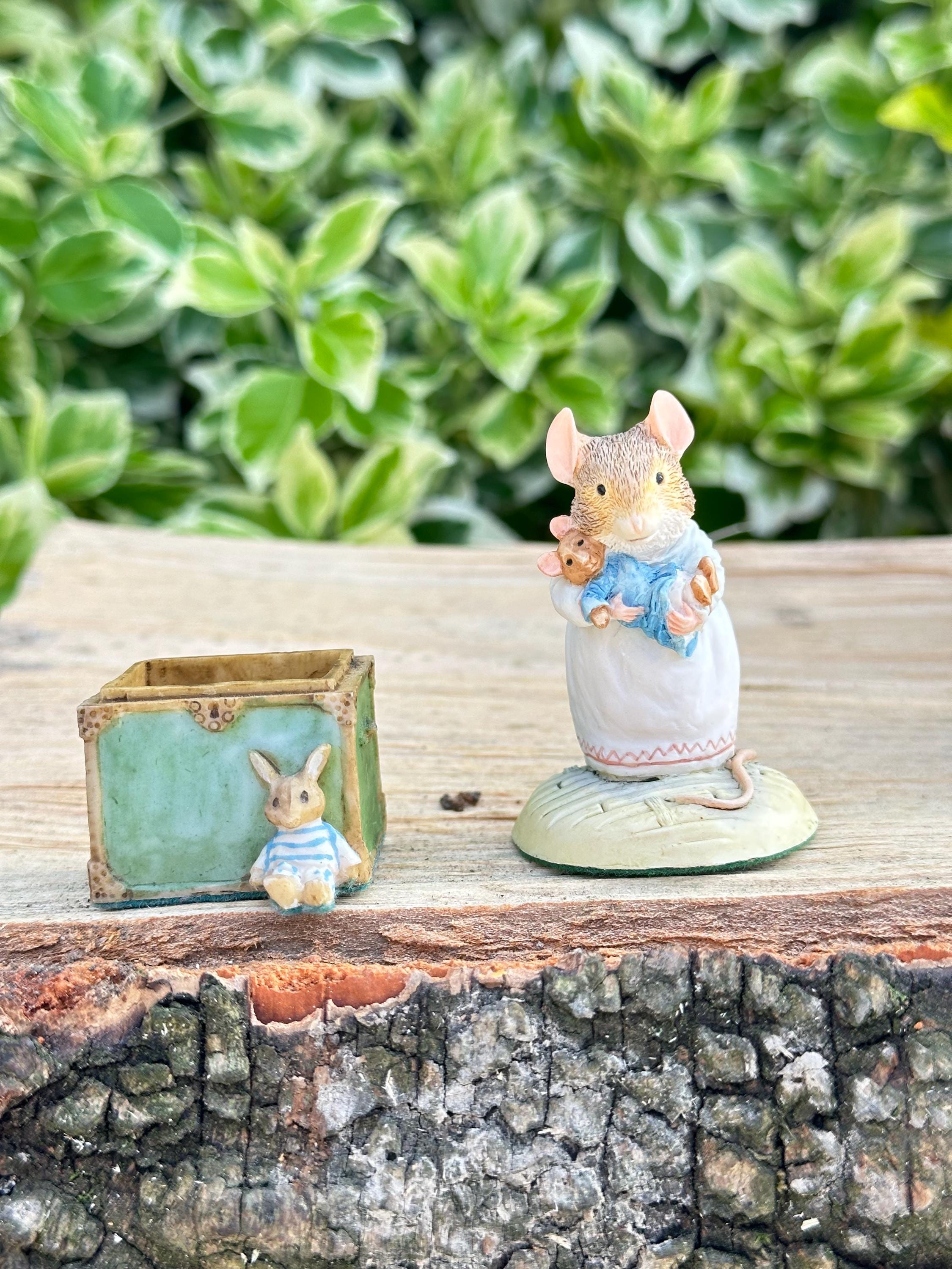 Brambly Hedge Mouse Figurines by Jill Barklem - Border Fine Arts