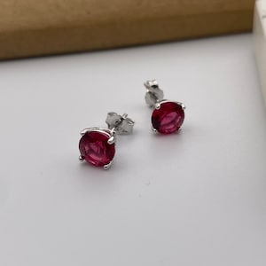 Sterling Silver Red Ruby Round Cut Studs Earrings Men And Women