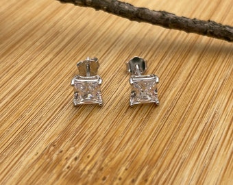 Solid Sterling Silver CZ Crystal Princess Square Cut Studs Earrings Men And Women