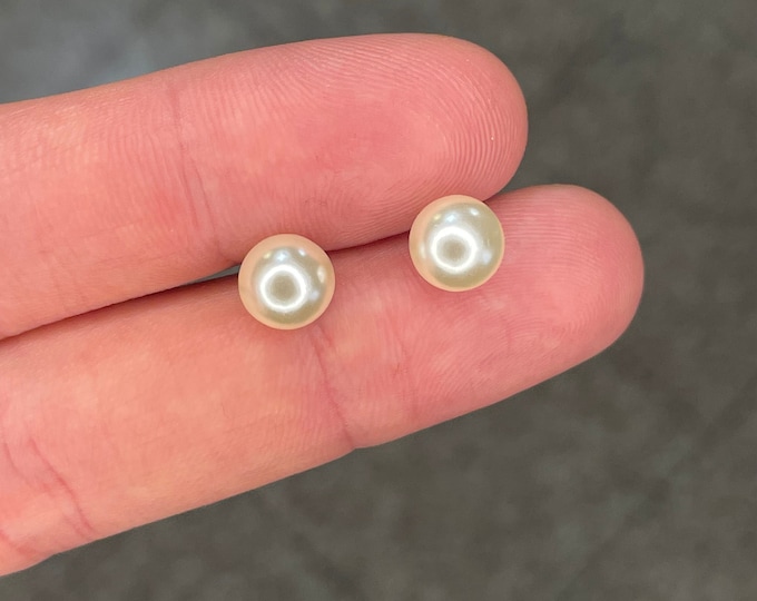 Real Italian 14K SOLID GOLD Pearl Studs Earrings 8MM Created Pearl