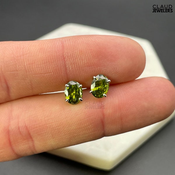 925 Sterling Silver Oval Cut Genuine Peridot Gemstone Studs Earrings