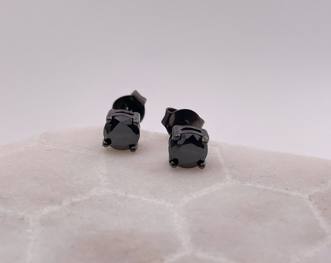 Sterling Silver Black On Created Black Onyx 5MM Round Cut Studs Earrings Men And Women